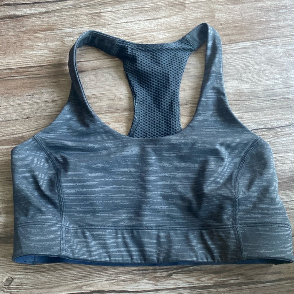 Outdoor voices sports bra - barely worn